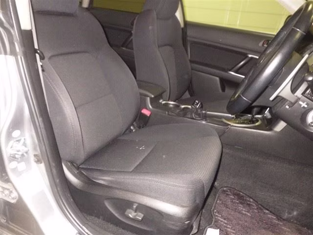 SUBARU LEGACY B4