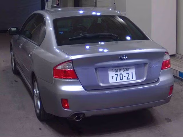 SUBARU LEGACY B4