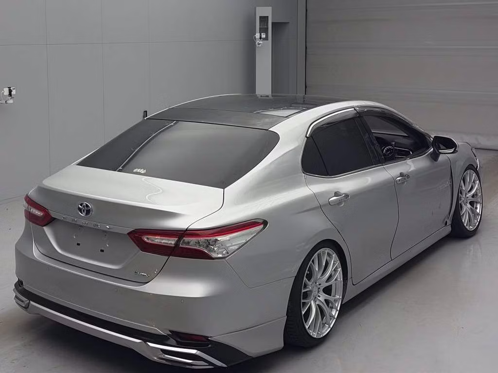 TOYOTA CAMRY