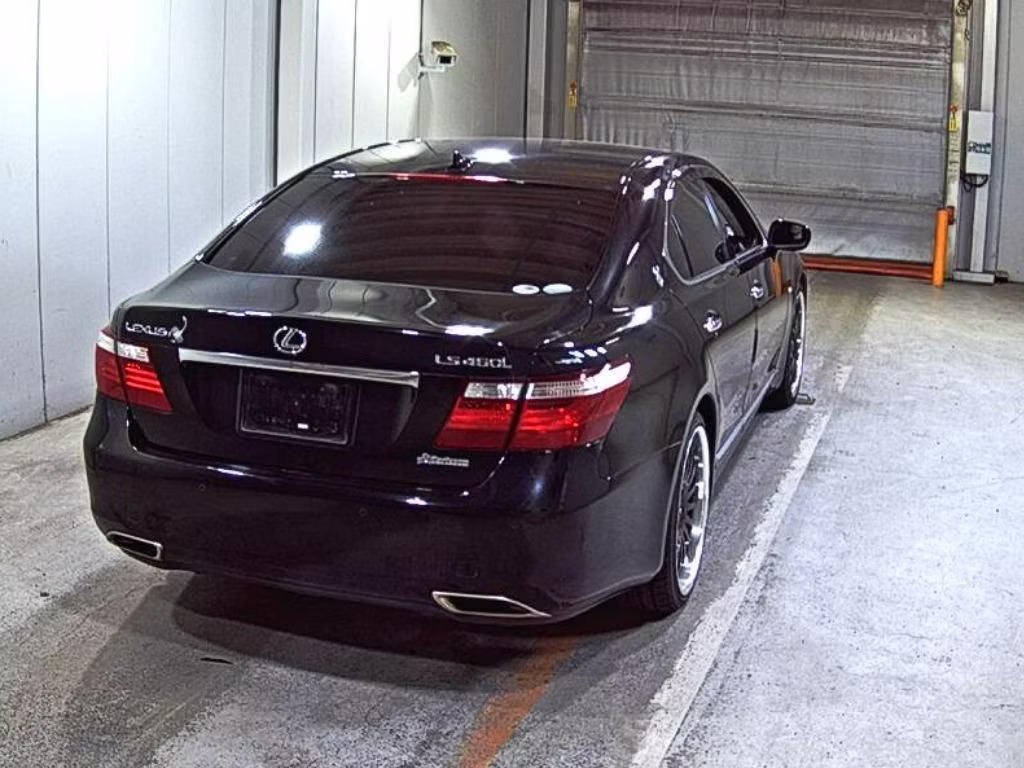 LEXUS LS460