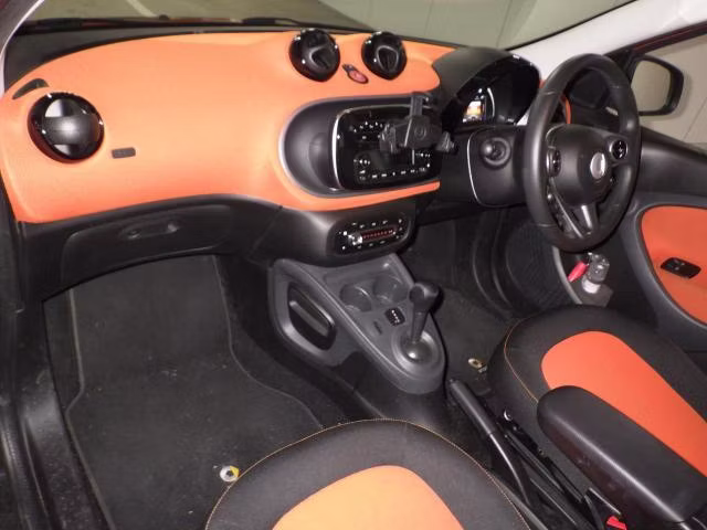 SMART FORFOUR
