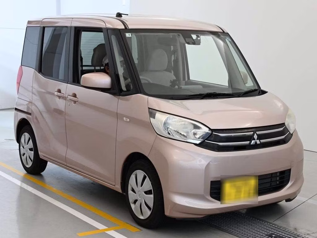 MITSUBISHI EK SPACE