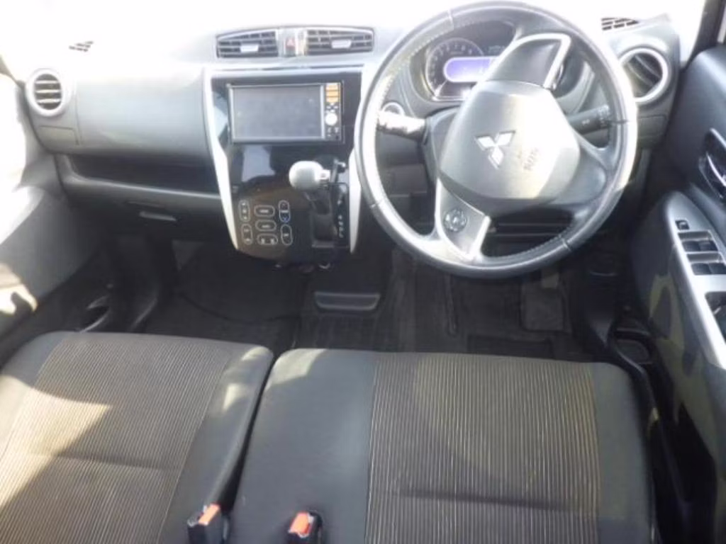 MITSUBISHI EK CUSTOM