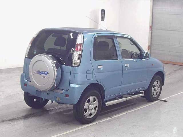 DAIHATSU TERIOS KID