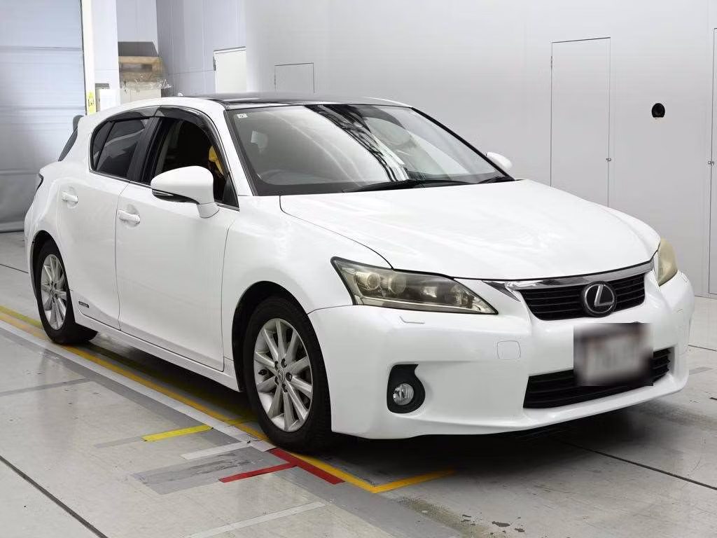 LEXUS CT200H