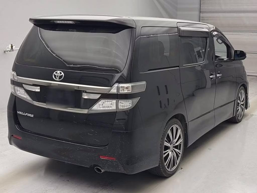 TOYOTA VELLFIRE
