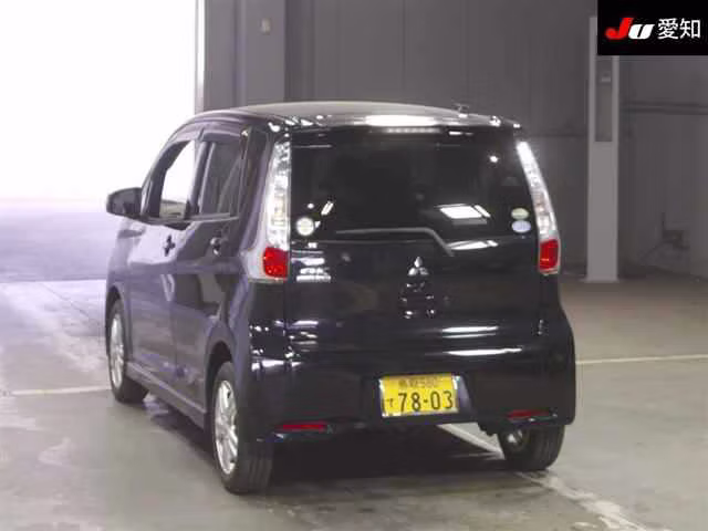 MITSUBISHI EK CUSTOM