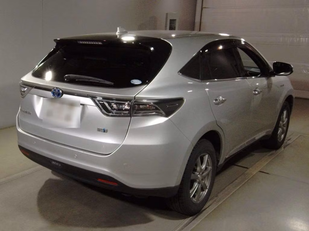 TOYOTA HARRIER