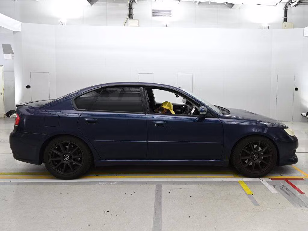 SUBARU LEGACY B4
