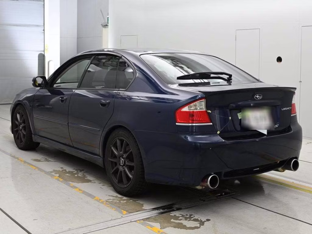 SUBARU LEGACY B4