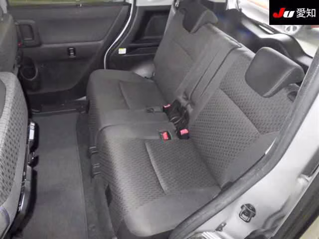 MITSUBISHI DELICA D:2