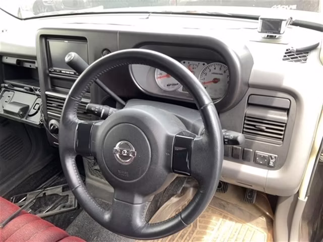 NISSAN CUBE