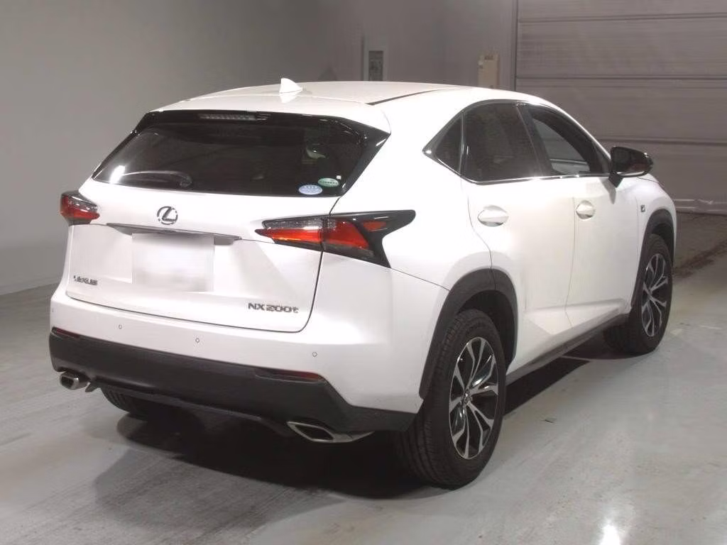 LEXUS NX200T
