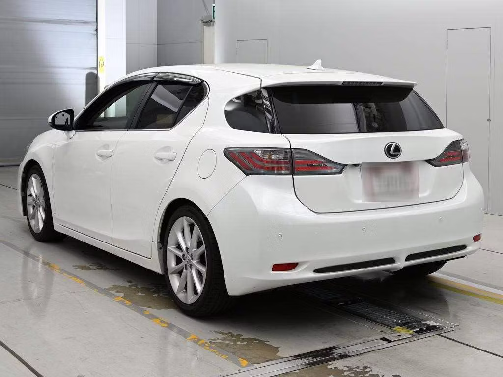 LEXUS CT200H