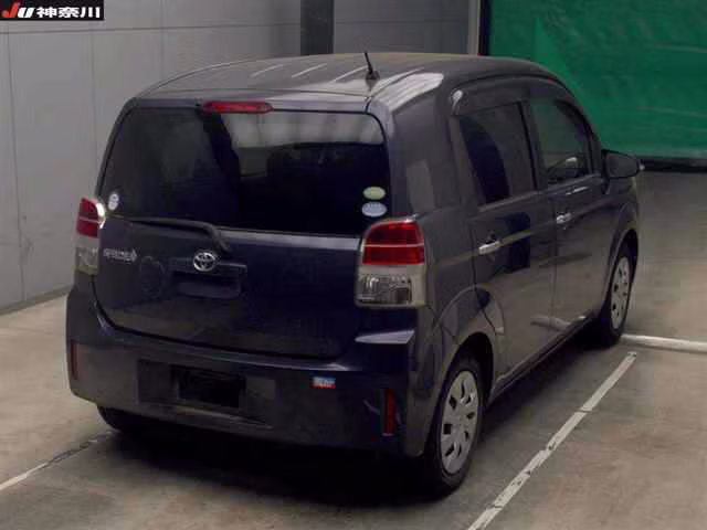 TOYOTA SPADE