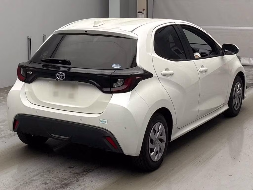 TOYOTA YARIS