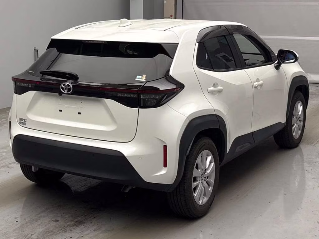 TOYOTA YARIS CROSS