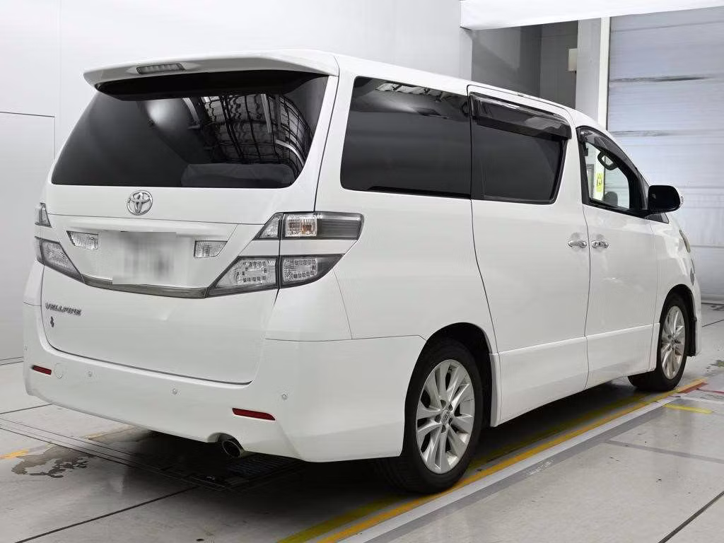 TOYOTA VELLFIRE