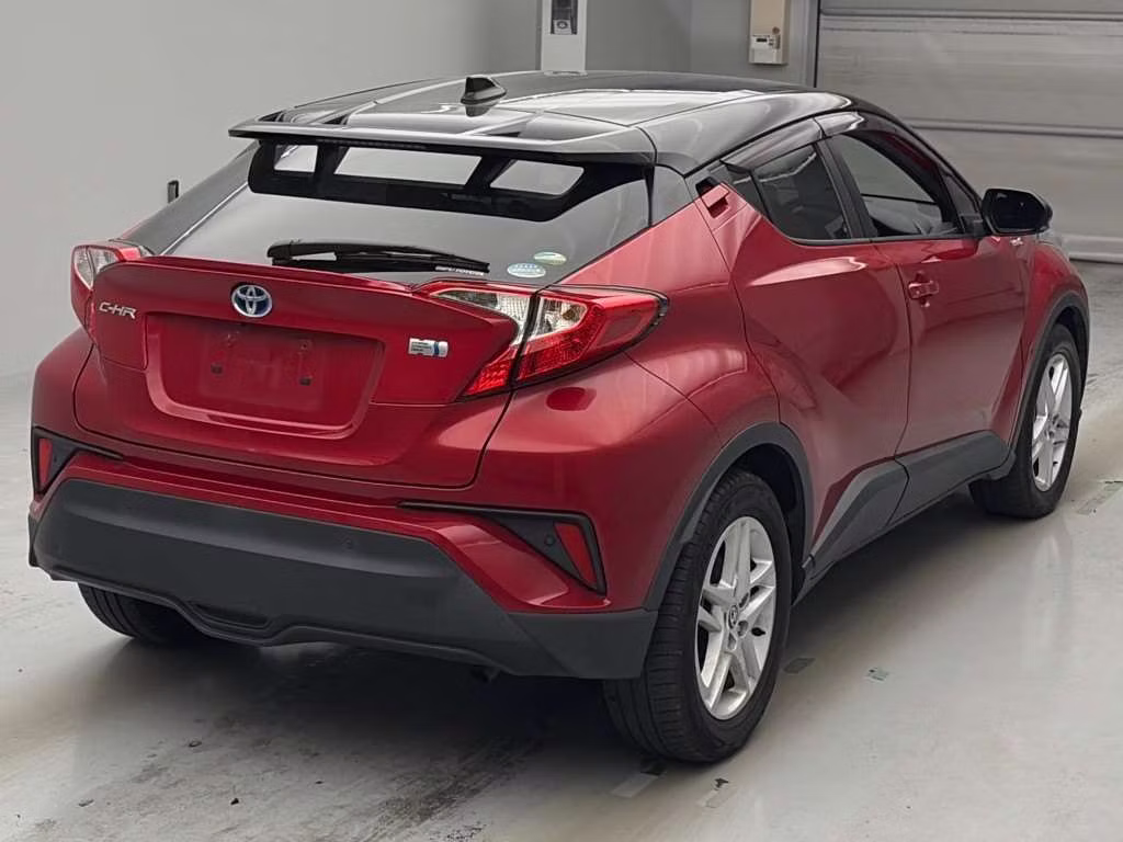 TOYOTA C-HR