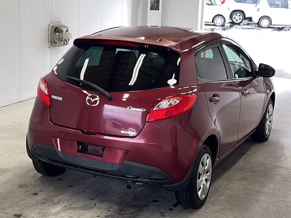 MAZDA DEMIO