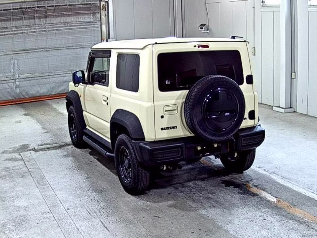 SUZUKI JIMNY SIERRA