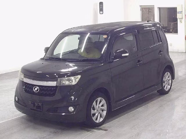 TOYOTA BB
