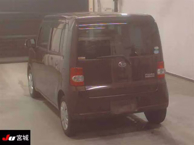 DAIHATSU MOVE CONTE