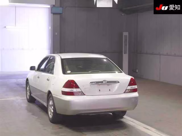 TOYOTA MARK II