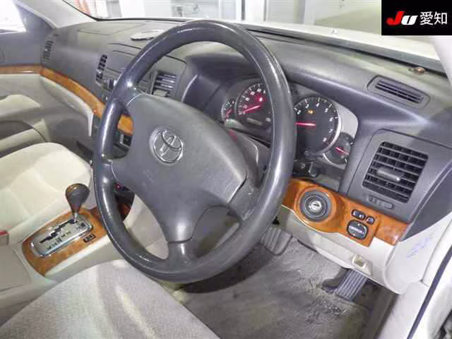 TOYOTA MARK II