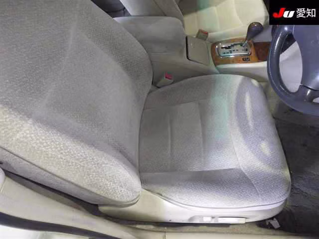 TOYOTA MARK II