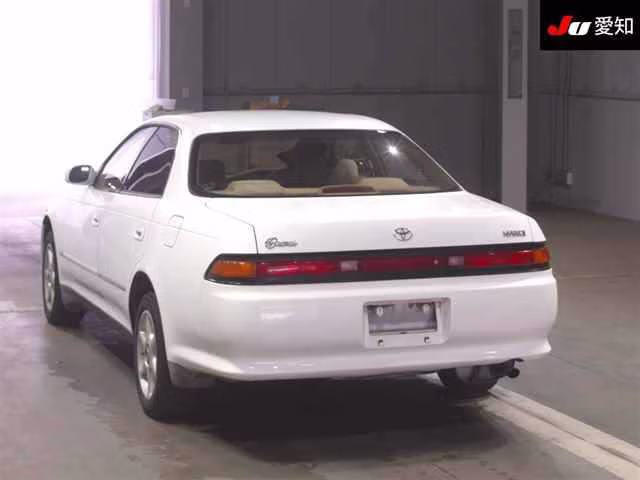 TOYOTA MARK II