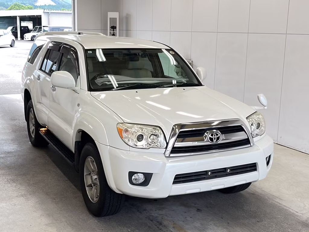 TOYOTA HILUX SURF