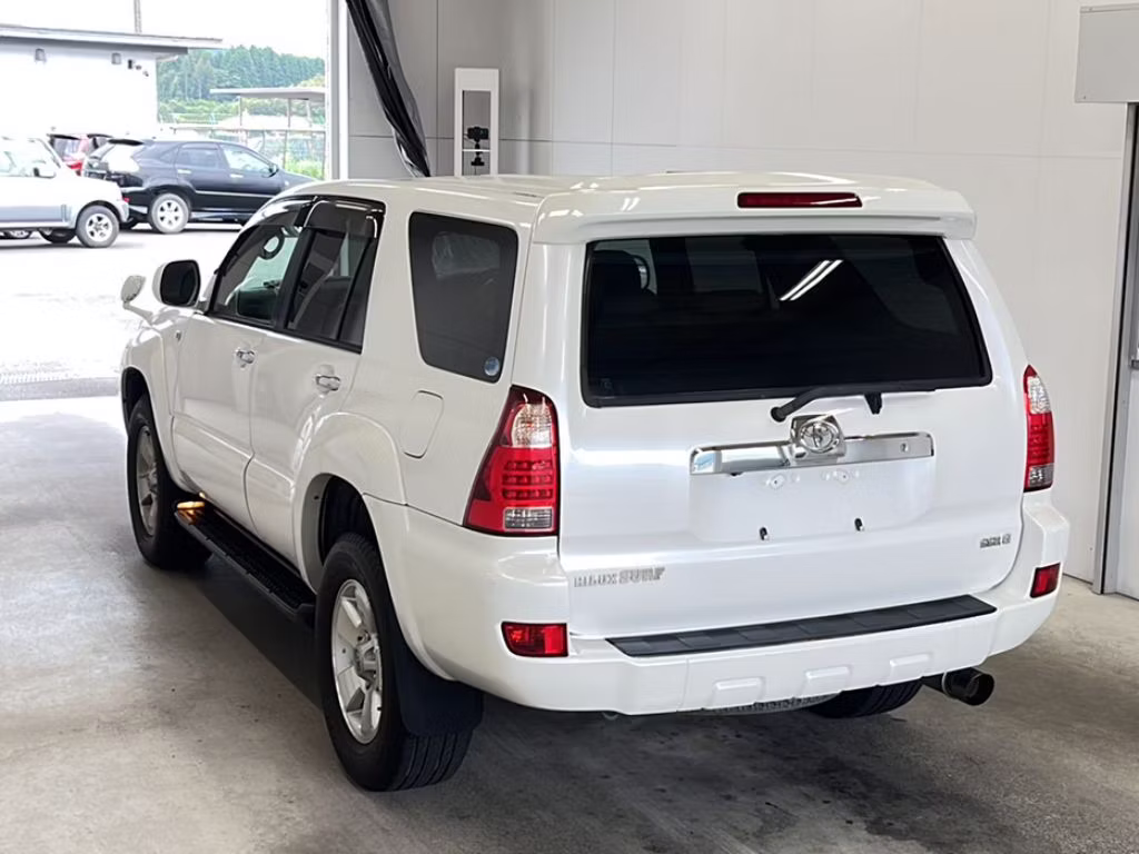 TOYOTA HILUX SURF