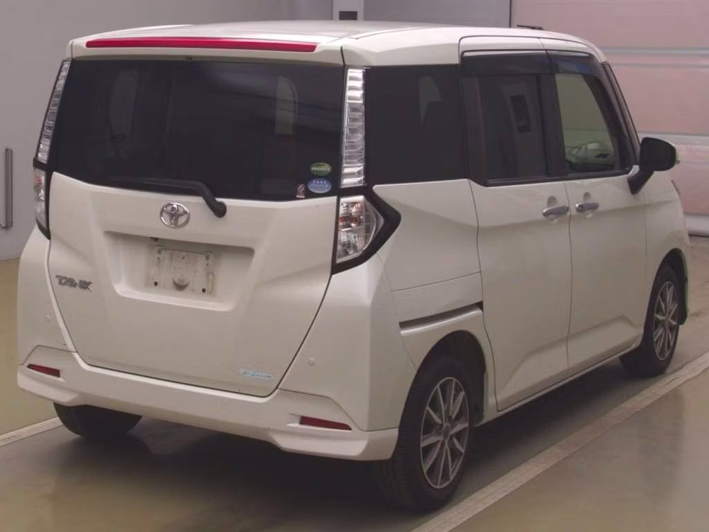 TOYOTA TANK