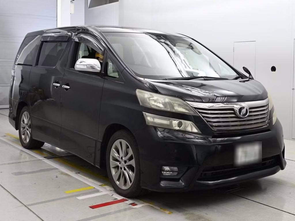 TOYOTA VELLFIRE