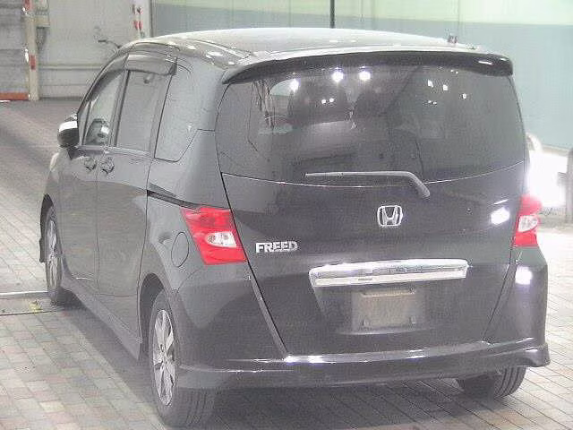 HONDA FREED