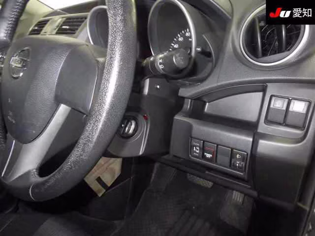 NISSAN LAFESTA