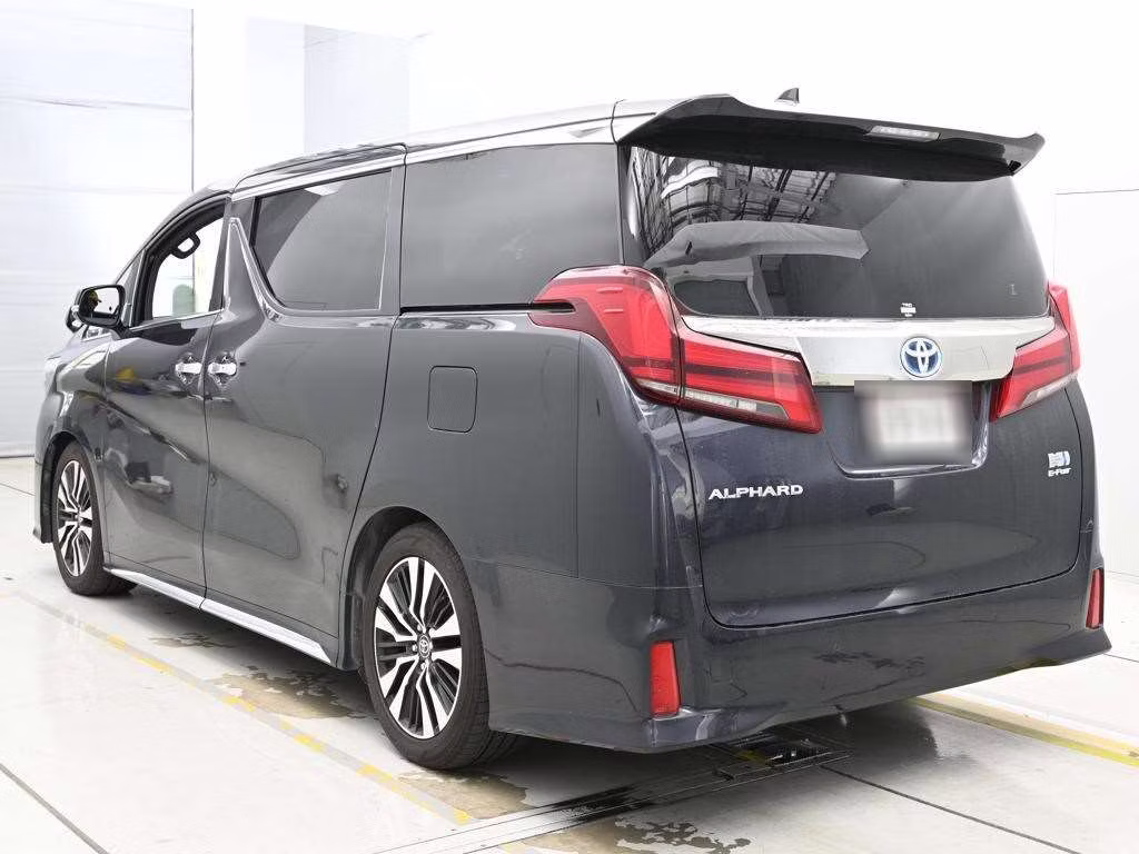 TOYOTA ALPHARD