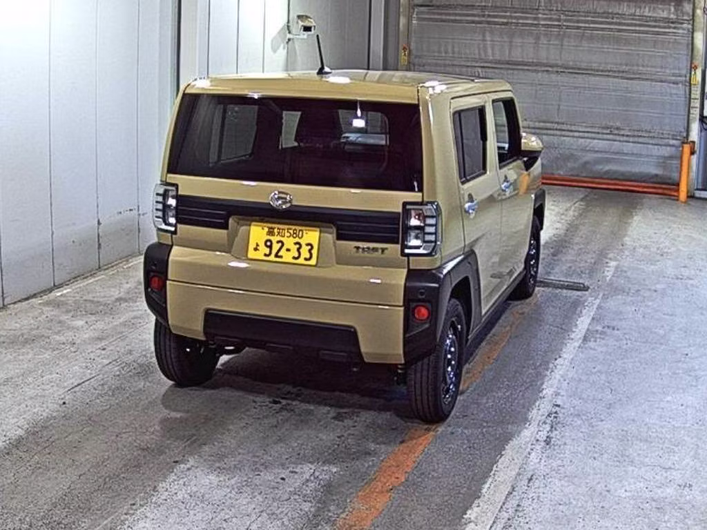 DAIHATSU TAFT