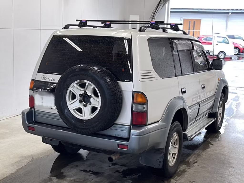 TOYOTA LAND CRUISER PRADO