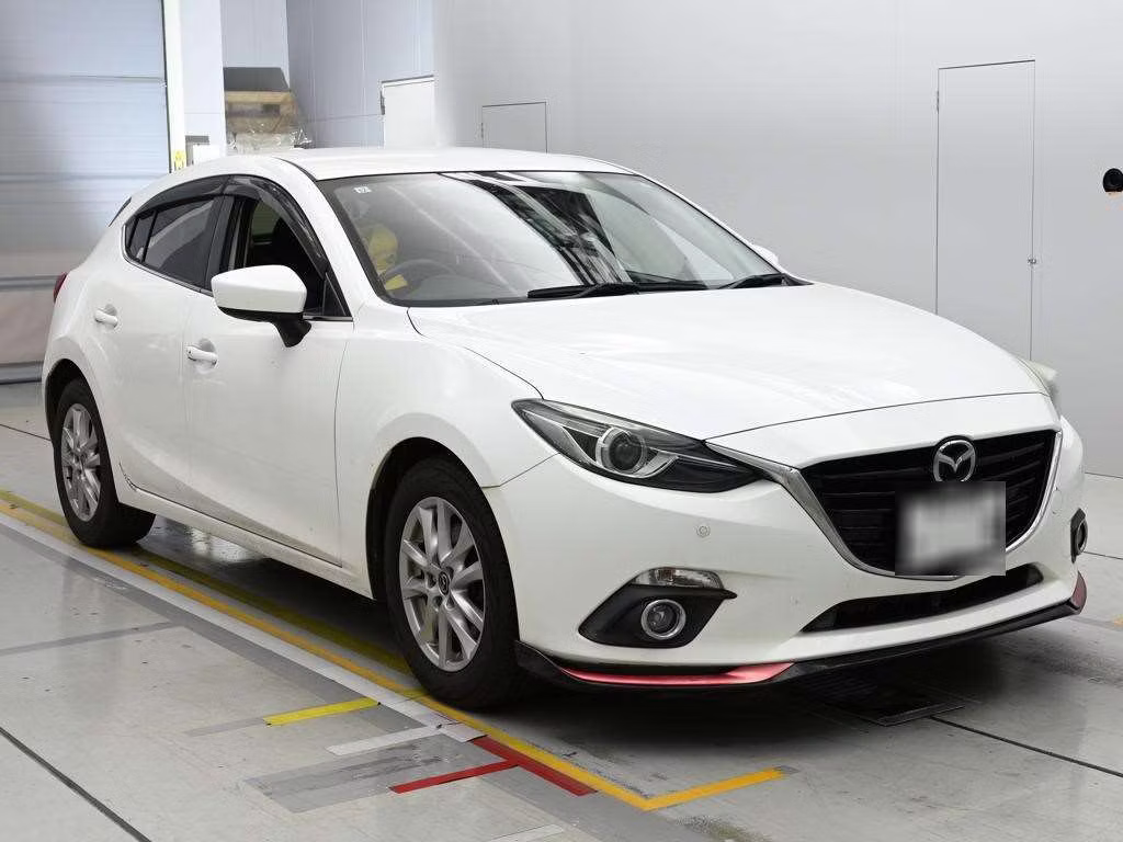 MAZDA AXELA