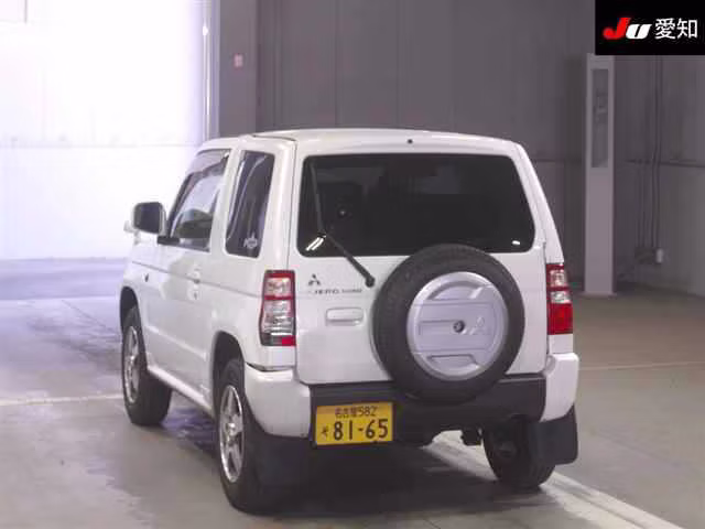 MITSUBISHI PAJERO MINI