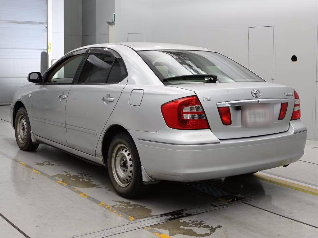 TOYOTA PREMIO
