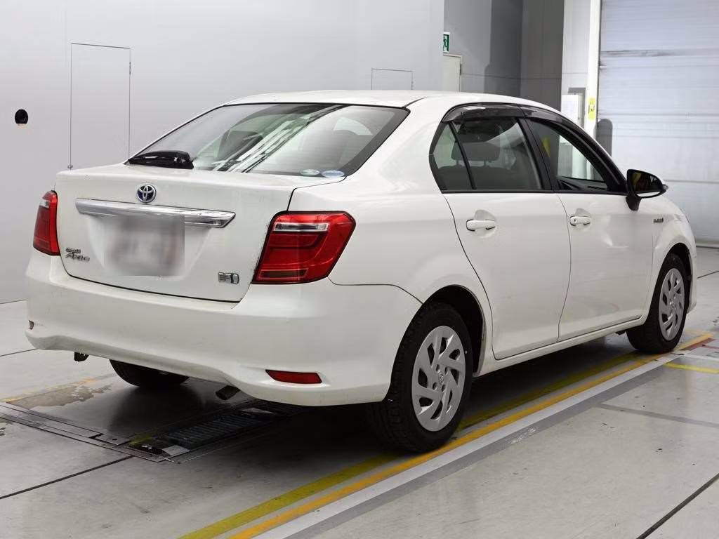 TOYOTA COROLLA AXIO