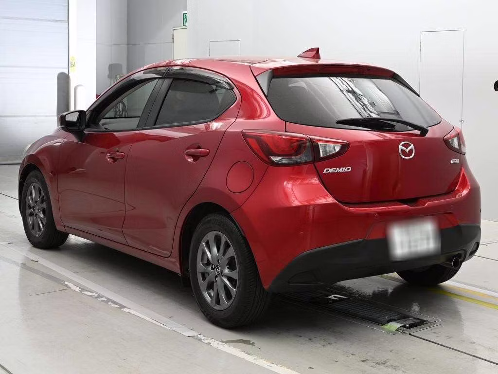 MAZDA DEMIO