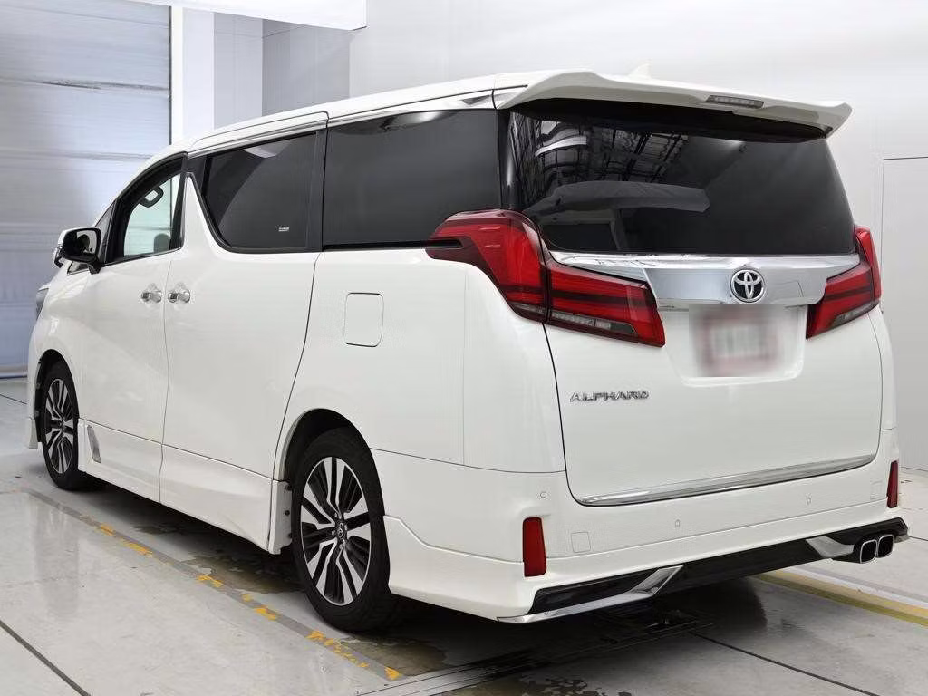 TOYOTA ALPHARD
