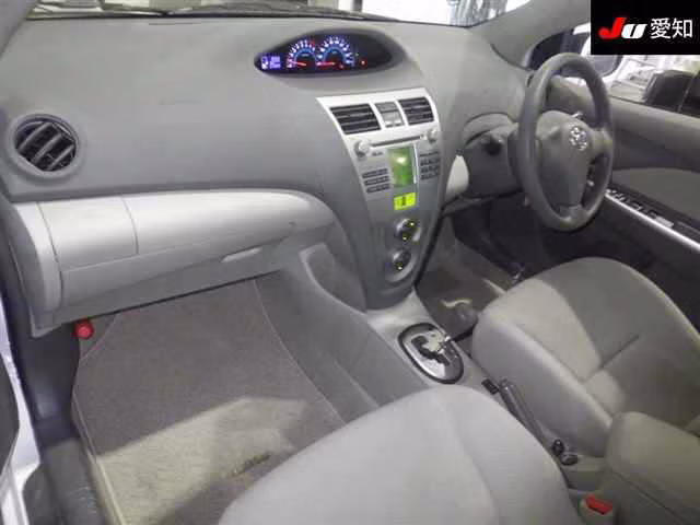 TOYOTA BELTA