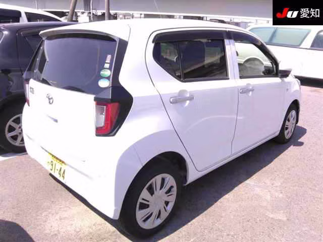 TOYOTA PIXIS EPOCH