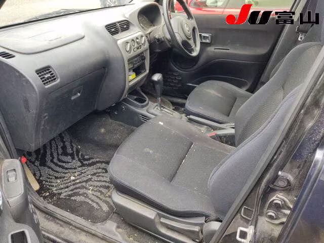 DAIHATSU TERIOS KID
