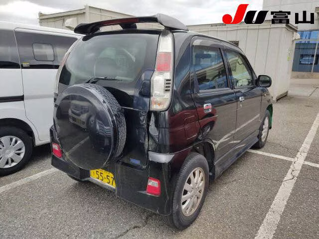 DAIHATSU TERIOS KID